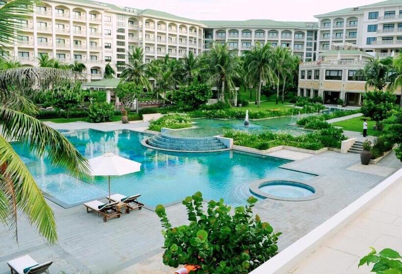 Olalani Resort And Condotel