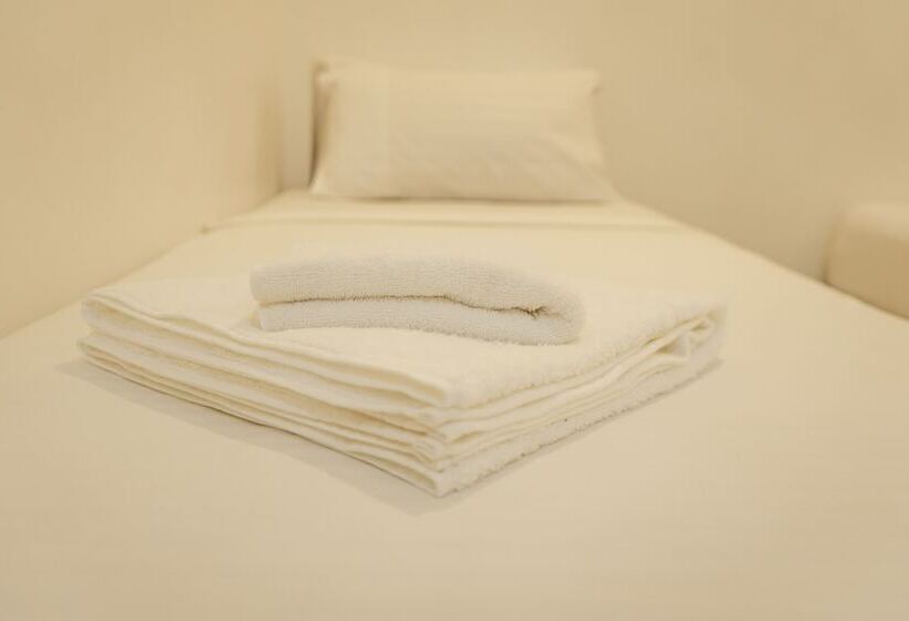 Panzió Nala Island Village