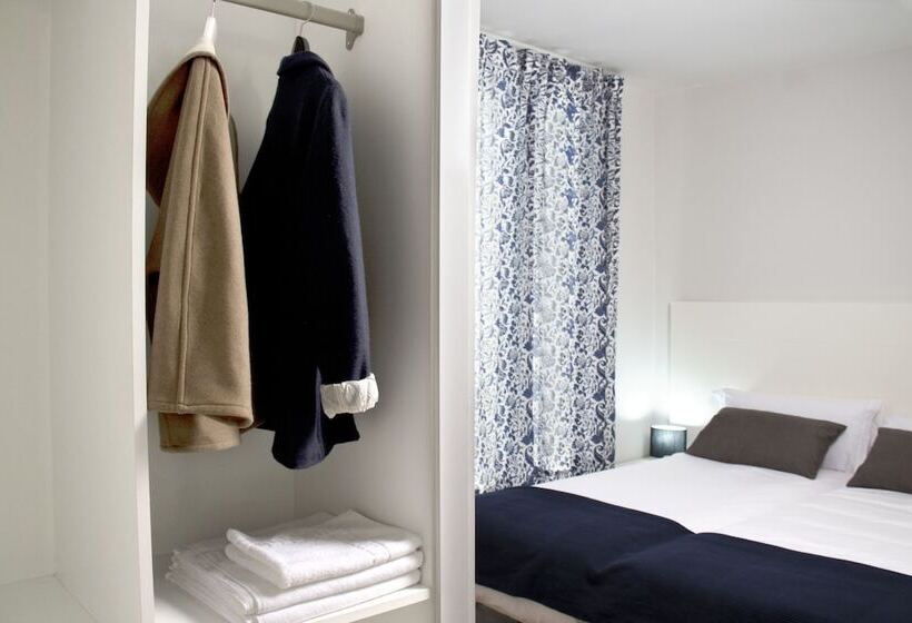 هتل 8rooms Madrid