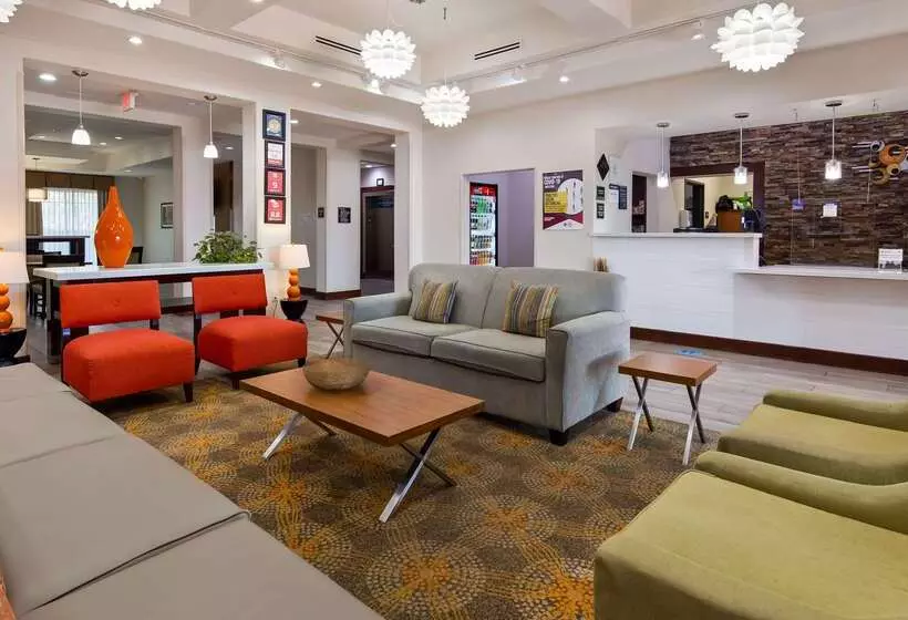 ホテル Best Western Plus Spring Inn & Suites