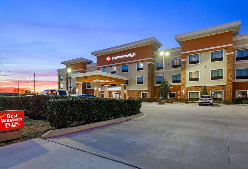 Отель Best Western Plus Spring Inn & Suites