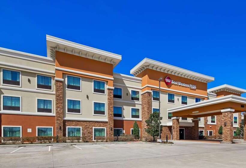 Отель Best Western Plus Spring Inn & Suites