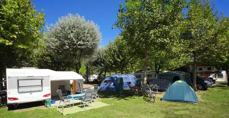 ホテル Camping Village Isolino