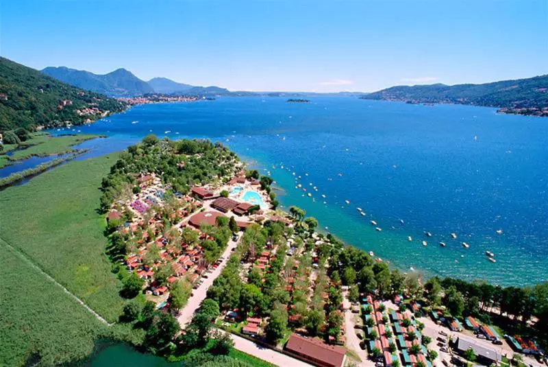 ホテル Camping Village Isolino