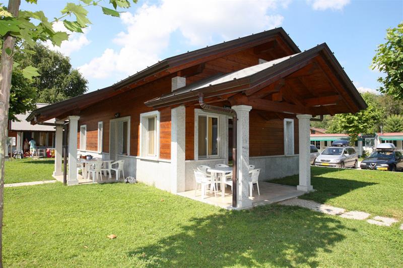 هتل Camping Village Isolino