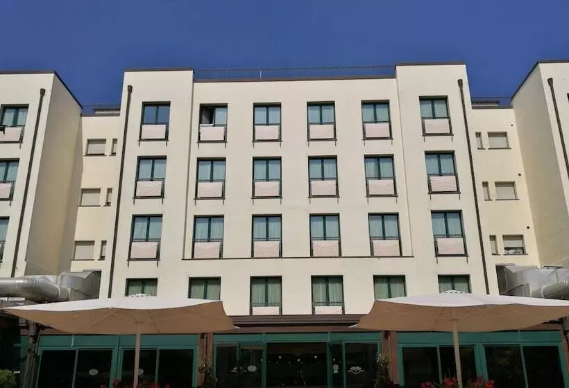 هتل Dante Terme & Spa