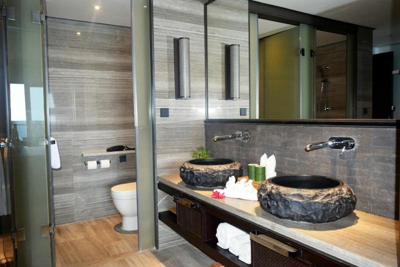 ホテル Howard Johnson Sandalwoods Hot Spring Resort Huizhou