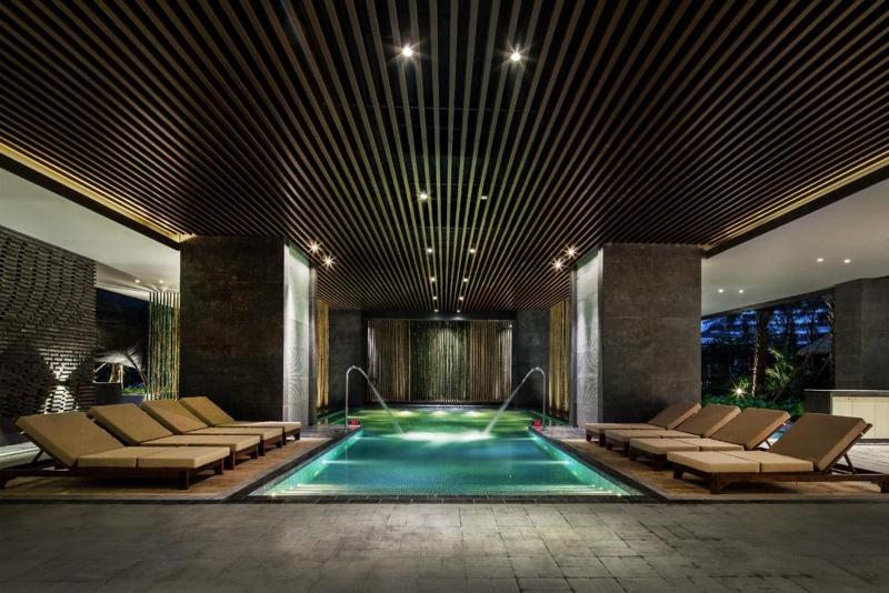 ホテル Howard Johnson Sandalwoods Hot Spring Resort Huizhou