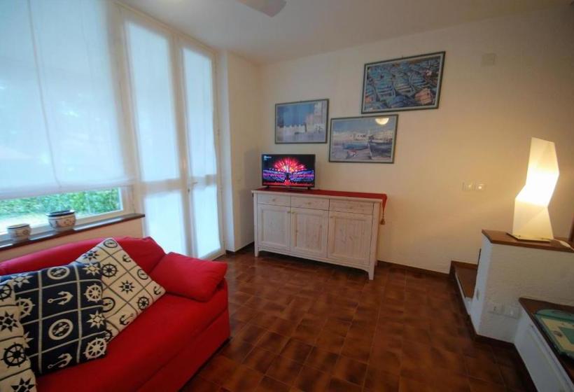 Отель Villaggio Estate