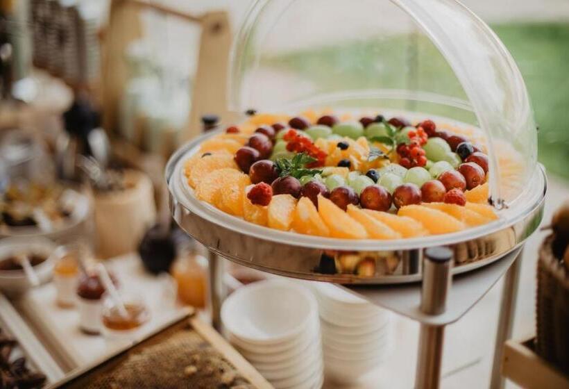 בית מלון כפרי Villas Arausana & Antonina