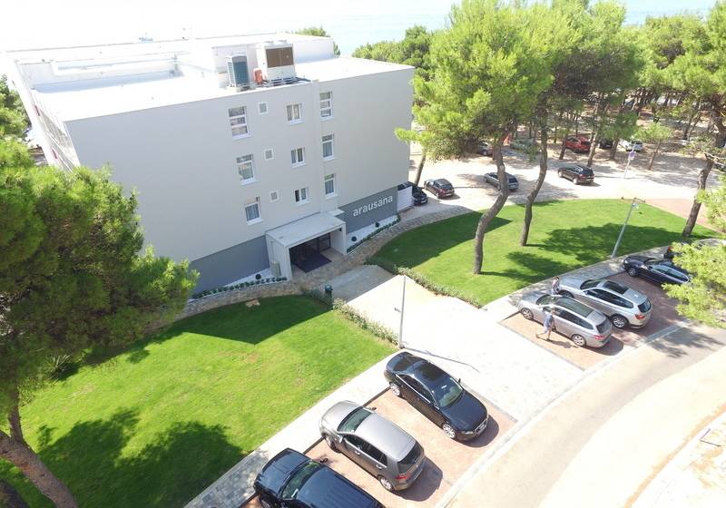 בית מלון כפרי Villas Arausana & Antonina