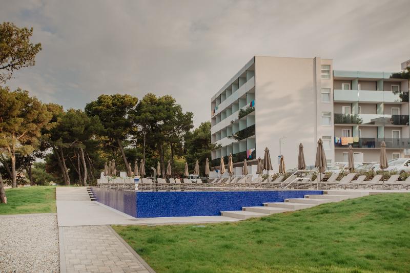 בית מלון כפרי Villas Arausana & Antonina