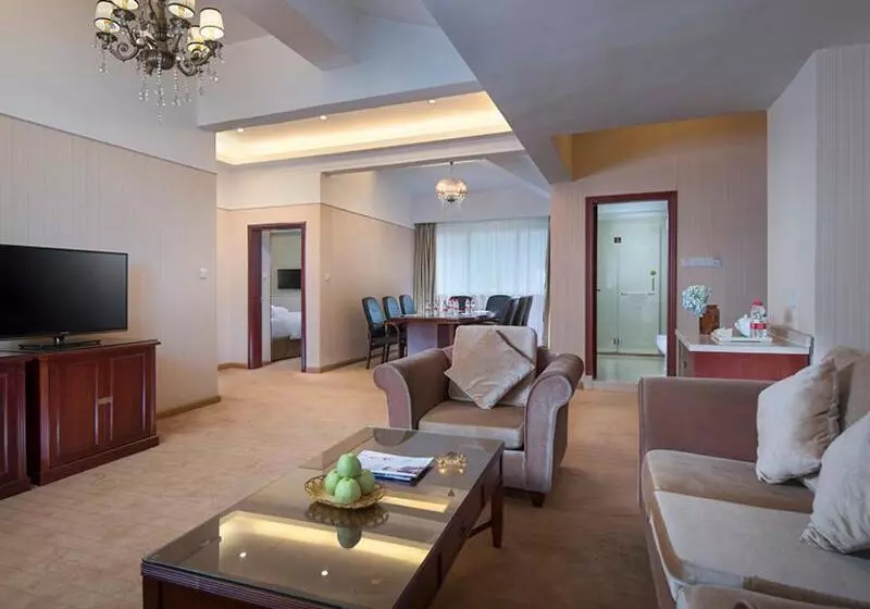 Vienna International Hotel Yangshuo West Street