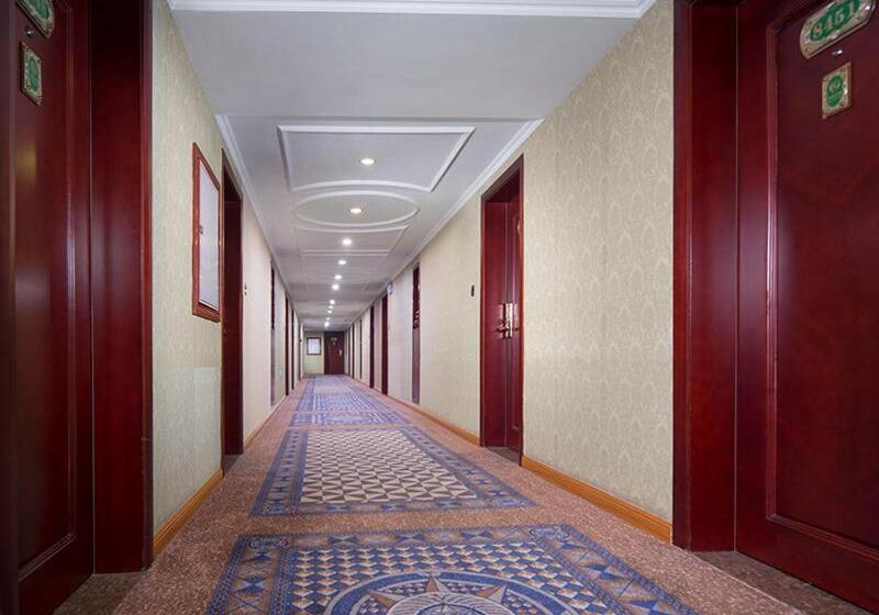 Vienna International Hotel Yangshuo West Street