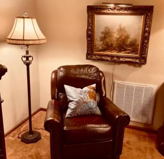 Sundance Suite   Prairie Rose Bed & Breakfast