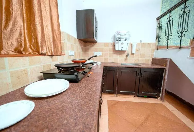 Hotelli Atulyam Villa  Anjuna