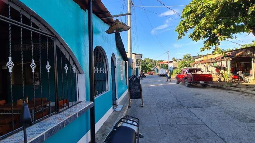 هتل Hospedaje Y Restaurante La Cocina De Mami