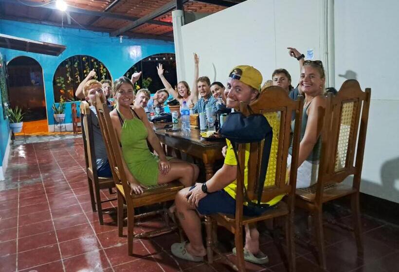 هتل Hospedaje Y Restaurante La Cocina De Mami