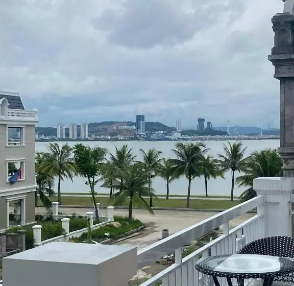 Hotelli Phượng Hoàng Villa