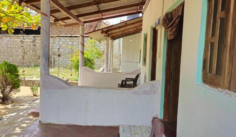 Majatalo Golden Rich