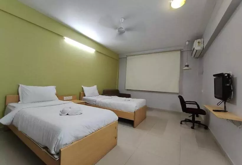S S Hotel And Resort
