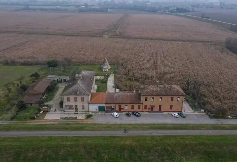 ベッドアンドブレックファースト Le Maginot Relais