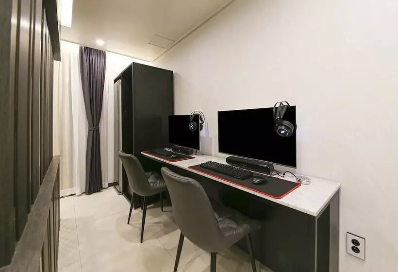 Brown Dot Hotel Sinan