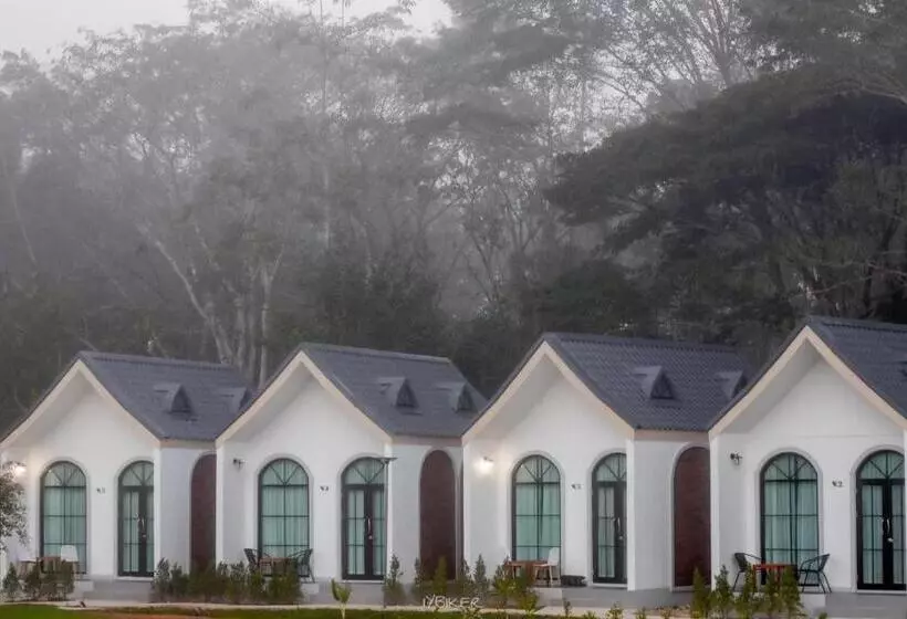 Hotelli คีรีศิลป์ รีสอร์ท เชียงราย