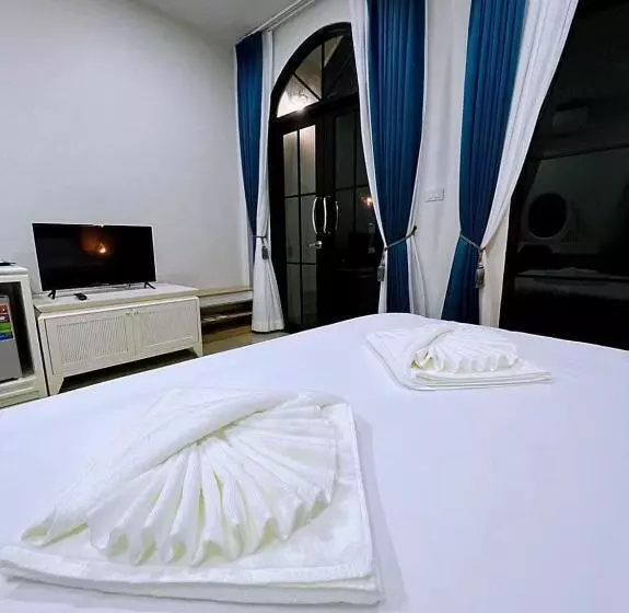 Hotelli คีรีศิลป์ รีสอร์ท เชียงราย