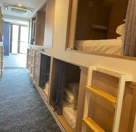 ユースホステル Jakotelplus Nanba Female Dormitory
