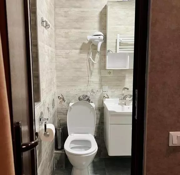 هتل Nordmann,racha