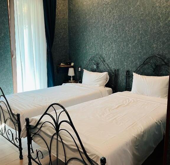 هتل Nordmann,racha