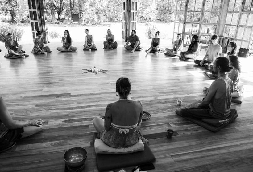 پانسیون Awake Uvita