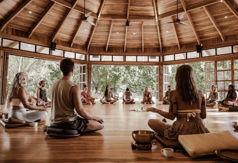 پانسیون Awake Uvita