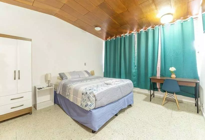 ペンション Volcano Hostal Y Restaurante