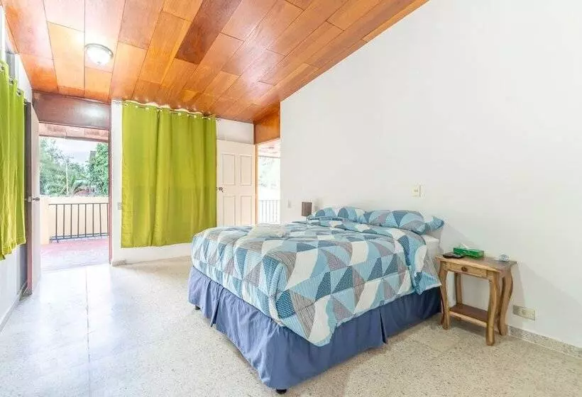 ペンション Volcano Hostal Y Restaurante