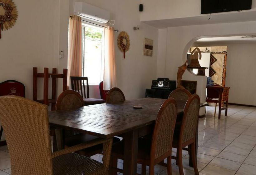 Hostel Ataongo Residence