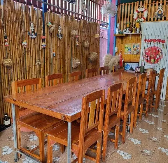 ホテル บ้านเนวี่ เกาะล้าน