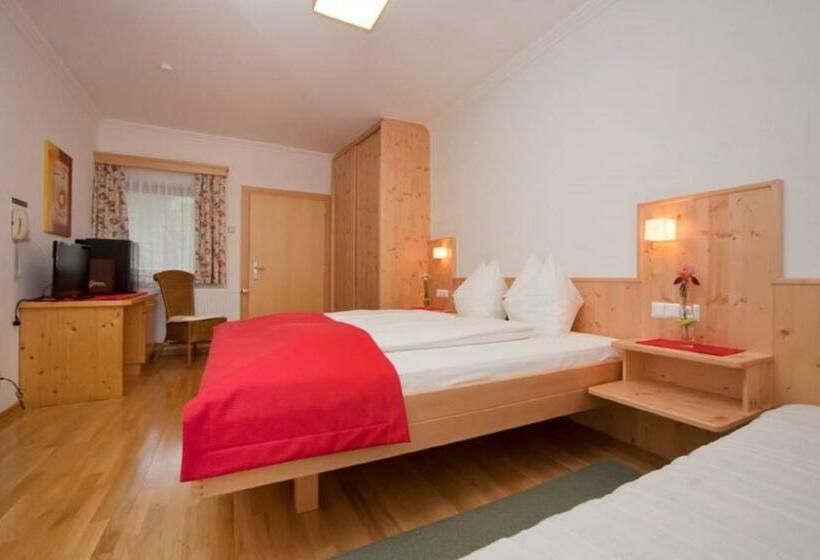 בית מלון כפרי Gourmetbauernhof Mentebauer