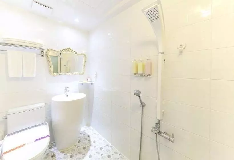 Hotelli Hera Drive In