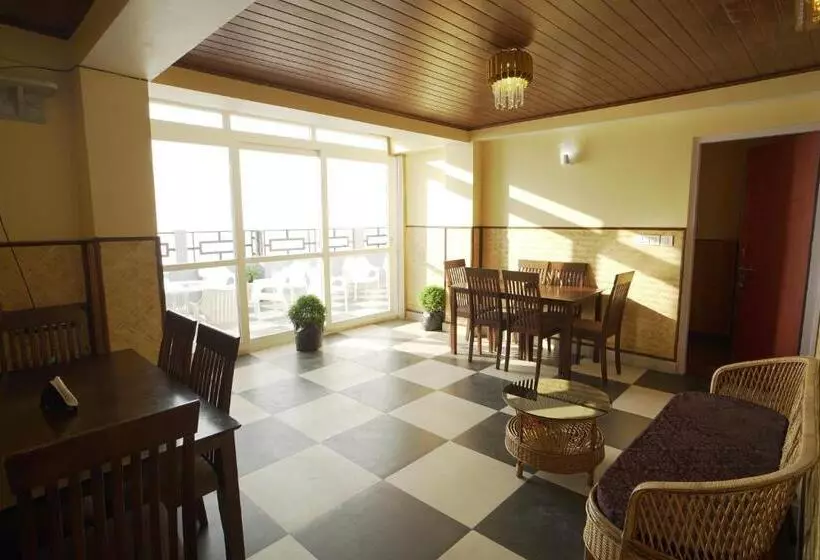 ホテル Hill Queen Near Sherpa Gumba Darjeeling Mall 5 Min Couple Friendly