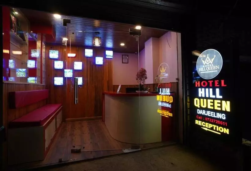 ホテル Hill Queen Near Sherpa Gumba Darjeeling Mall 5 Min Couple Friendly