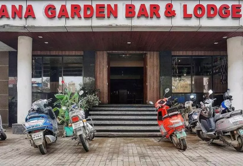 ホテル Oyo Flagship Savanna Garden Lodge