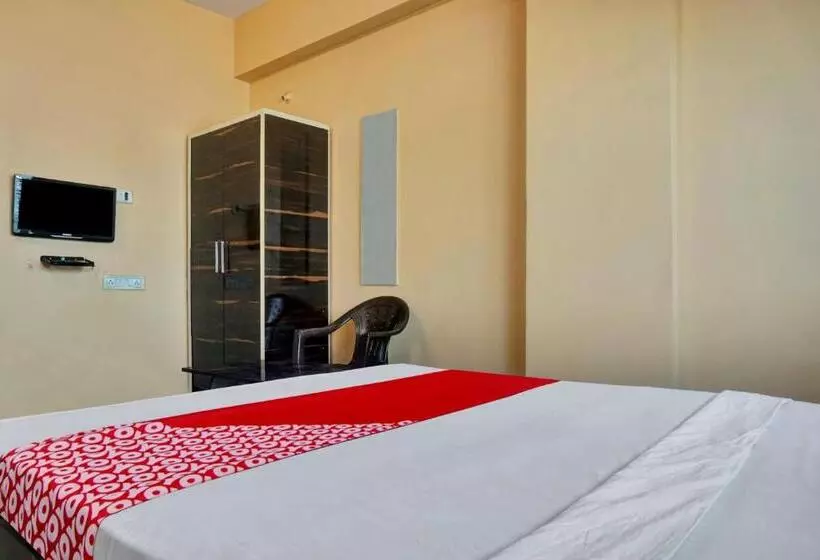 ホテル Oyo Flagship Savanna Garden Lodge