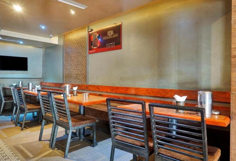 فندق Oyo Flagship Savanna Garden Lodge