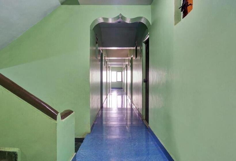 فندق Oyo Flagship Savanna Garden Lodge