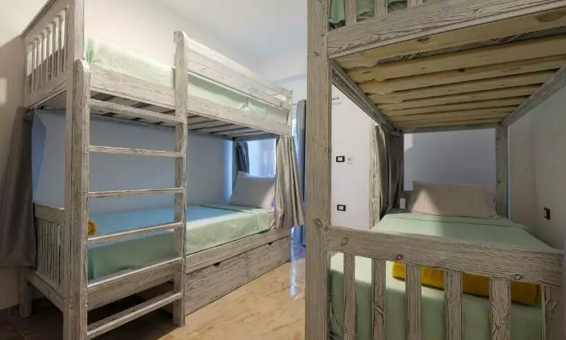 Tranquilo Boutique Hostel   Dahab