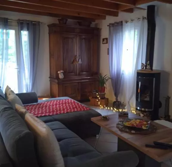 ベッドアンドブレックファースト Charlotte Et Jean