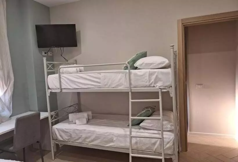 Aamiaismajoitus (B&B) Domus 0143