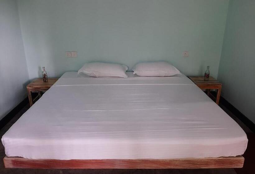 צימר Belihuloya Bliss Lodge And Cafe